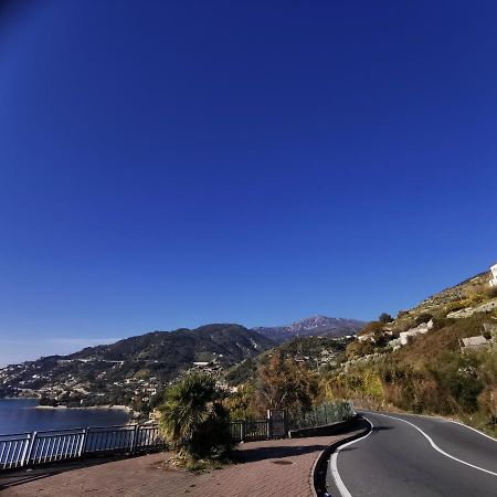 Romantic Casa Lorenzina Affittacamere Ventimiglia Luaran gambar