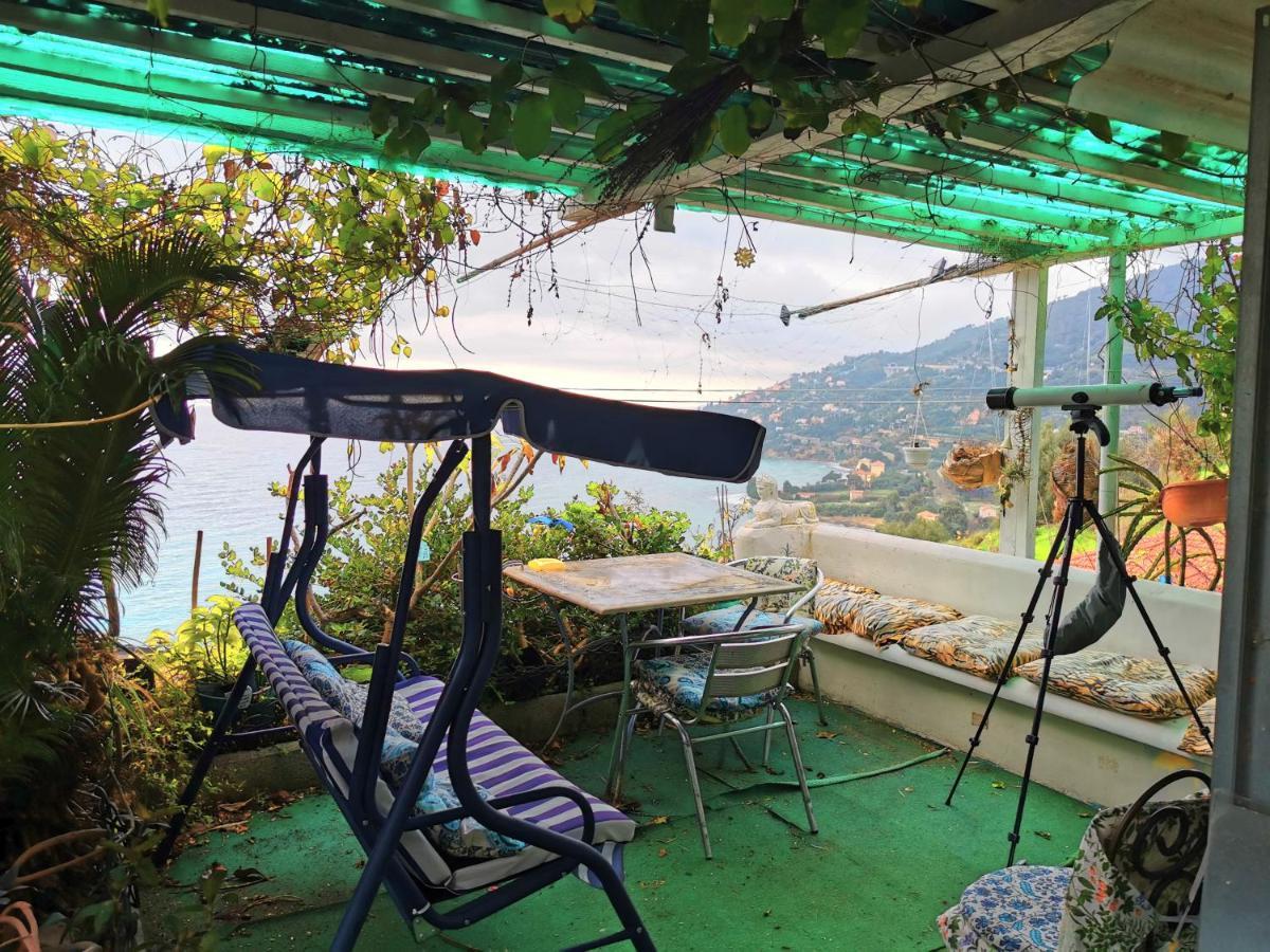 Romantic Casa Lorenzina Affittacamere Ventimiglia Luaran gambar