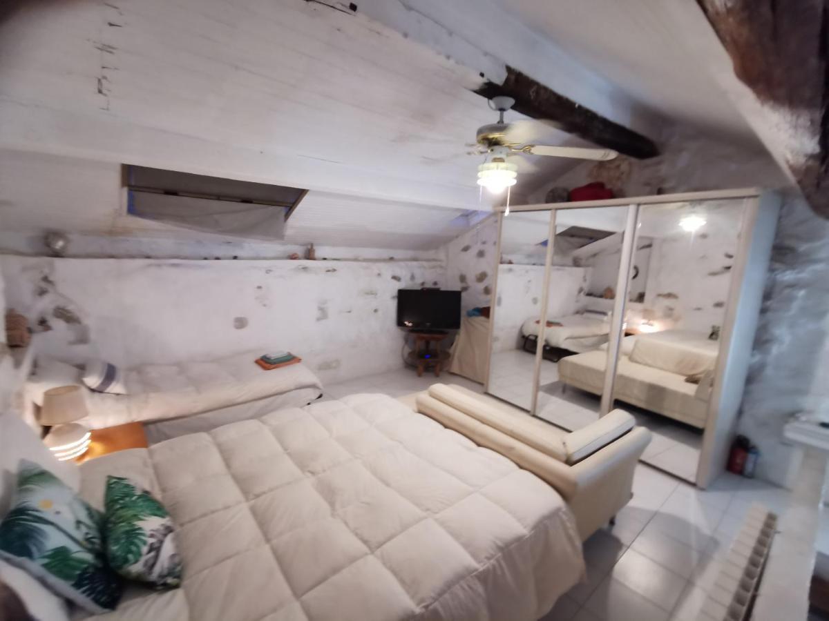 Romantic Casa Lorenzina Affittacamere Ventimiglia Luaran gambar