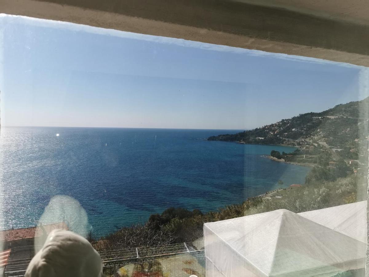 Romantic Casa Lorenzina Affittacamere Ventimiglia Luaran gambar