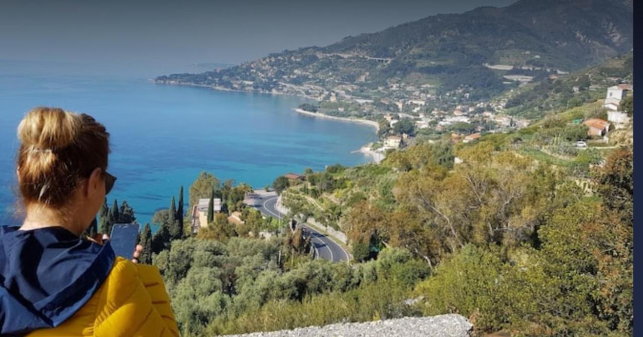 Romantic Casa Lorenzina Affittacamere Ventimiglia Luaran gambar
