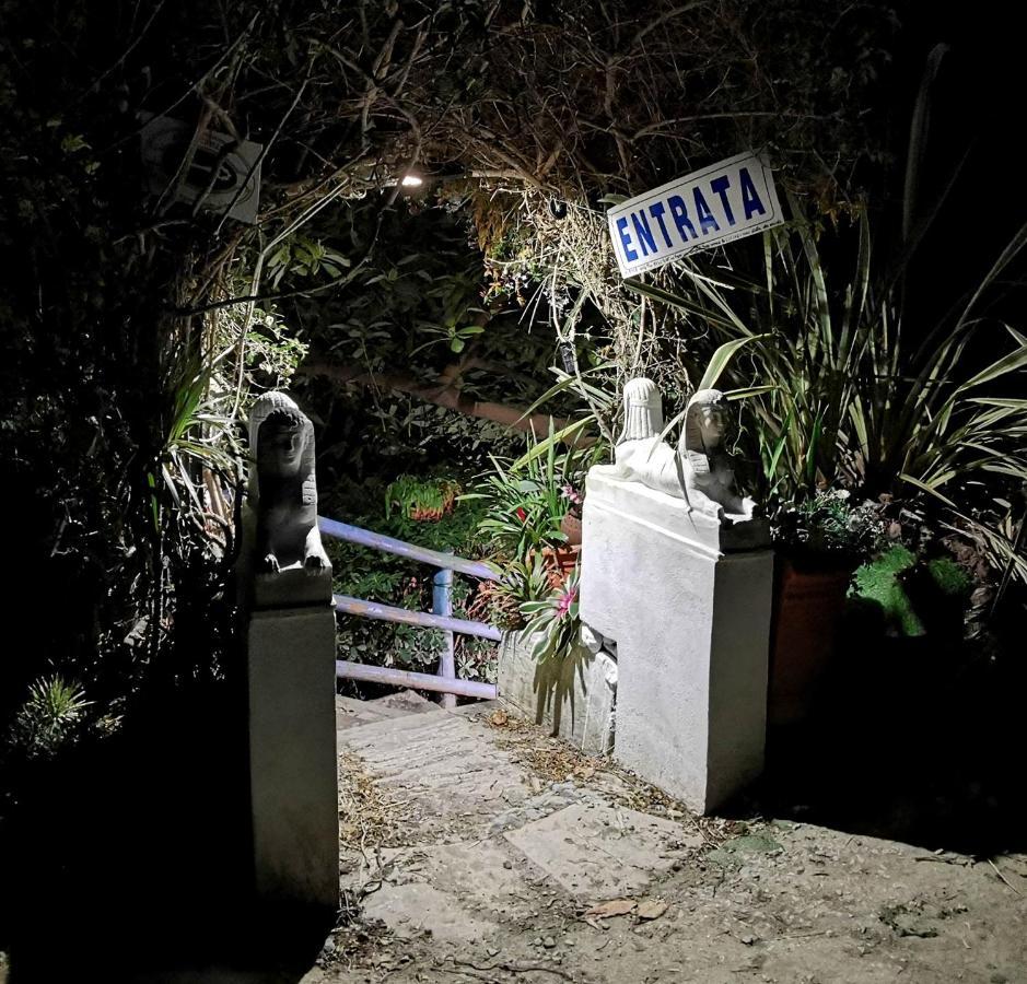 Romantic Casa Lorenzina Affittacamere Ventimiglia Luaran gambar